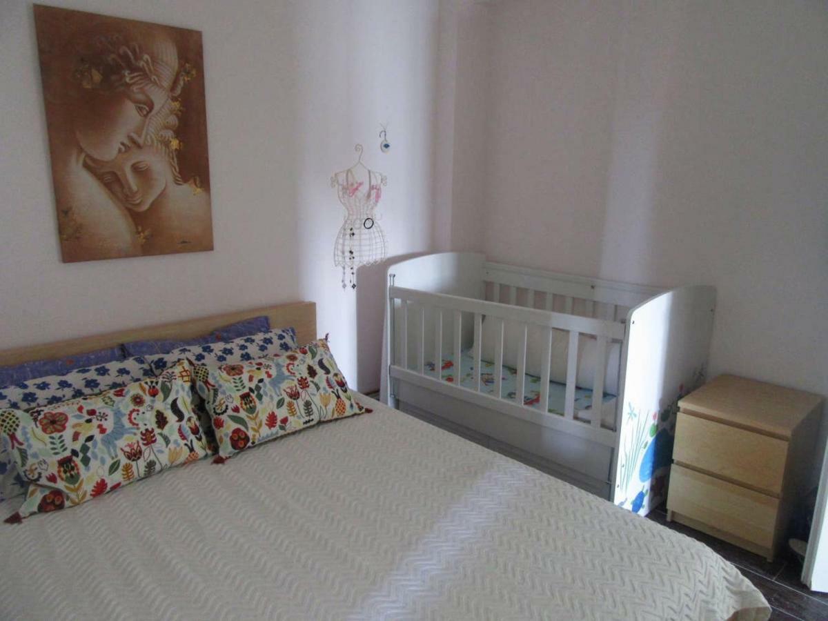 Pefkohori Apart. Near The Beach With Indor Parking And Yard Exterior foto